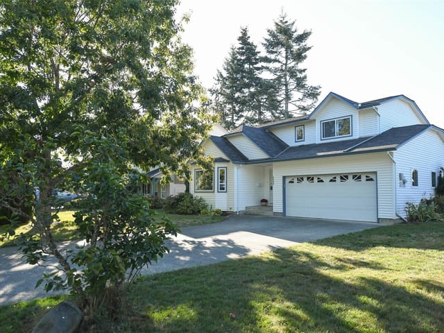 House for sale in Comox, 2233 Bolt Ave, 1050448 | Realtylink.org