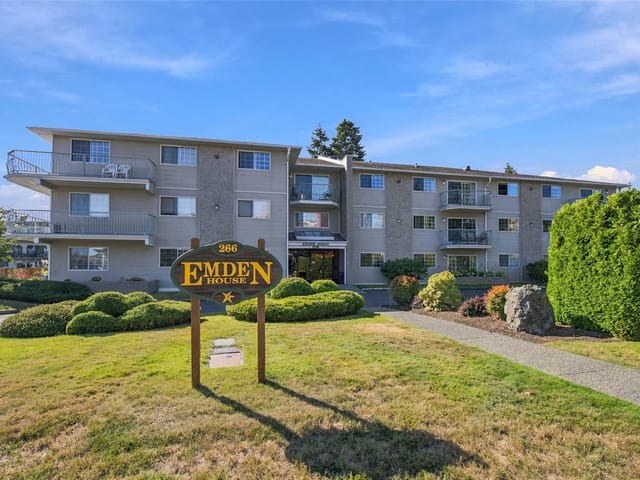Apartment for sale in Parksville, 304 266 Hirst Ave, 1050483 | Realtylink.org