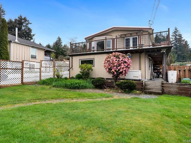 House for sale in Saltair, 11090 Chemainus Rd, 1050748 | Realtylink.org