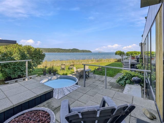 House for sale in Bowser, 5425 Deep Bay Dr, 1050760 | Realtylink.org