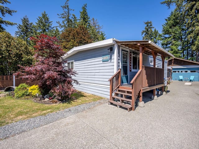 House for sale in Comox, 2102 Stadacona Dr, 1051034 | Realtylink.org