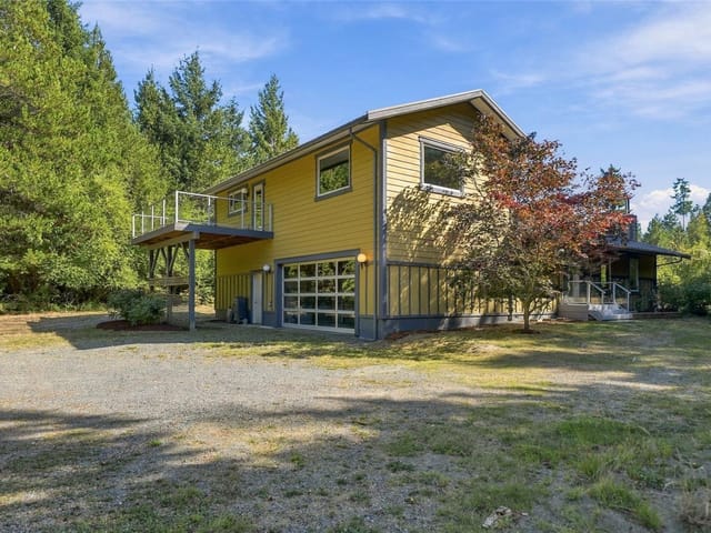 House for sale in Qualicum Beach, 3060 Thorpe Rd, 1051063 | Realtylink.org