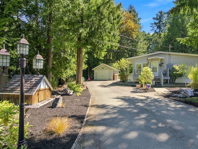 Manufactured Home for sale in Qualicum Beach, 1115 Symons Cres, 1051095 | Realtylink.org