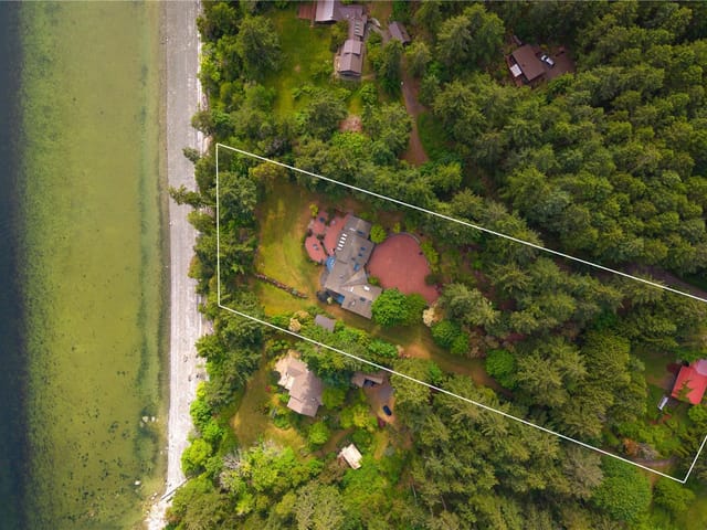 House for sale in Gabriola Island, 2070 Cooper Rd, 1051141 | Realtylink.org