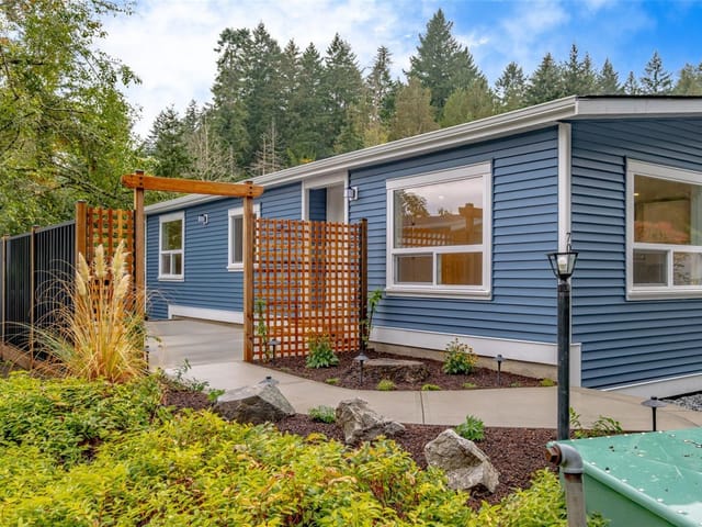 Manufactured Home for sale in Shawnigan Lake, 70 2785 Wallbank Rd, 1051202 | Realtylink.org