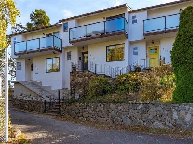 Townhouse for sale in Esquimalt, 615 Sturdee St, 1051216 | Realtylink.org