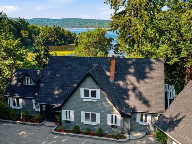 House for sale in Ladysmith, 302 Roland Rd, 1051368 | Realtylink.org