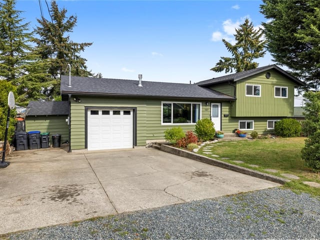 House for sale in Parksville, 107 Moss Ave, 1051563 | Realtylink.org
