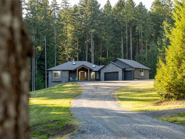 House for sale in Nanaimo, 3349 Creekside Pl, 1051762 | Realtylink.org