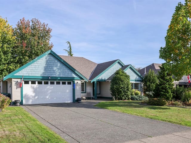 House for sale in Comox, 642 Olympic Dr, 1052377 | Realtylink.org