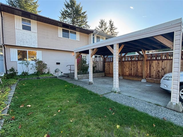 Townhouse for sale in Gold River, 382 Chamiss Cres, 1052683 | Realtylink.org
