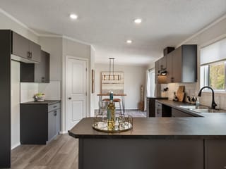 Manufactured Home for sale in Campbell River, 72 1160 Shellbourne Blvd, 1052750 | Realtylink.org