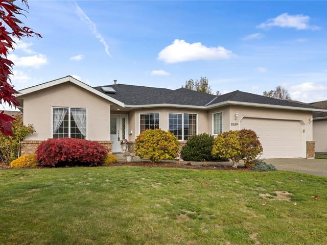 House for sale in Qualicum Beach, 1049 Sunrise Dr, 1052946 | Realtylink.org
