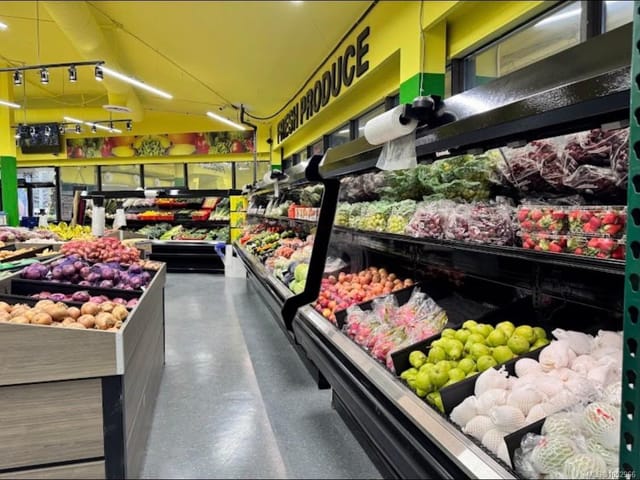 Business for sale in Victoria, 306 Burnside Rd, 1052966 | Realtylink.org