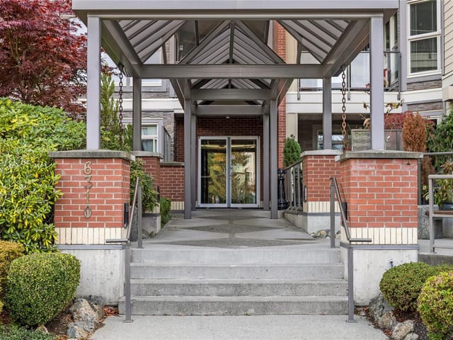 Apartment for sale in Nanaimo, 114 6310 McRobb Ave, 1053025 | Realtylink.org