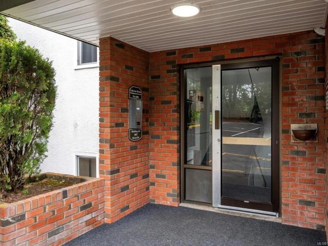 Apartment for sale in Nanaimo, 4204 997 Bowen Rd, 1053126 | Realtylink.org