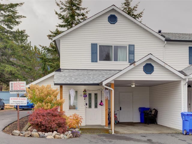 Townhouse for sale in Lake Cowichan, 29 215 Madill Rd, 1053144 | Realtylink.org