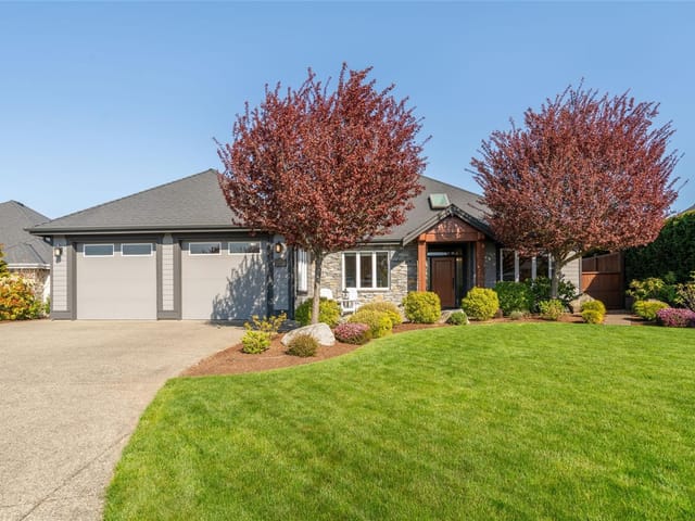 House for sale in Parksville, 1043 Blue Water Pl, 1053364 | Realtylink.org