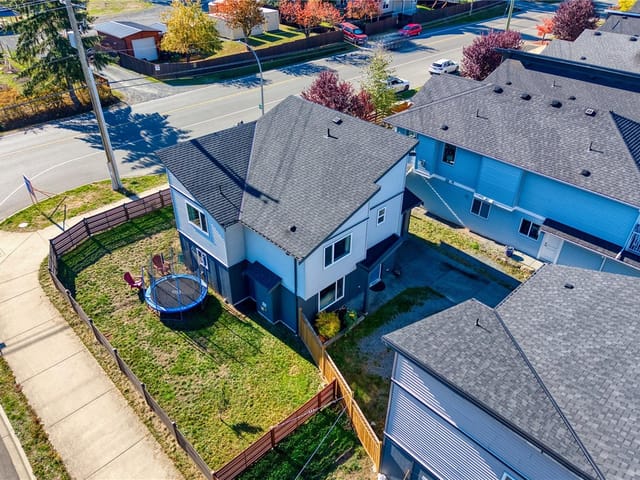 House for sale in Nanaimo, 400 10th St, 1053377 | Realtylink.org