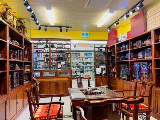 Retail for sale in Richmond, Richmond, 2305 4000 No. 3 Road, 224965173 | Realtylink.org