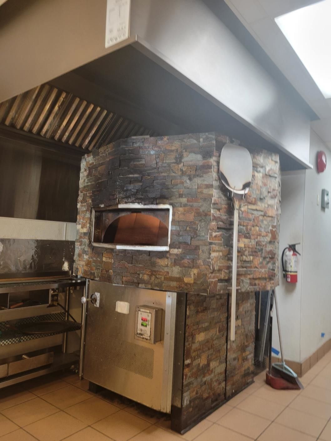 Business for sale in Port Coquitlam, Port Coquitlam, 25 2755 Lougheed Highway, 224967436 | Realtylink.org