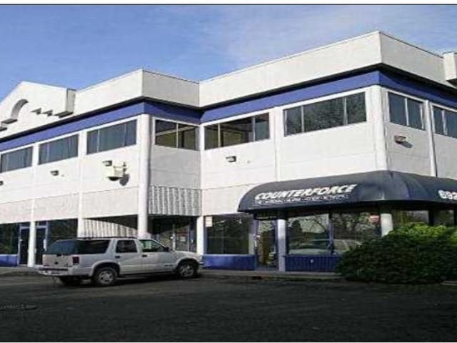 Office for lease in Burnaby, Burnaby South, 2ND FL 6929 Royal Oak Avenue, 224972368 | Realtylink.org