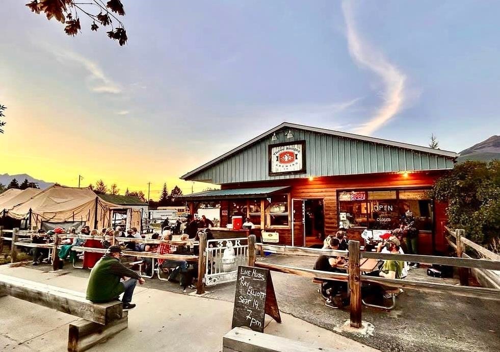 Business for sale in Valemount, Robson Valley, 1160 5th Avenue, 224973518 | Realtylink.org