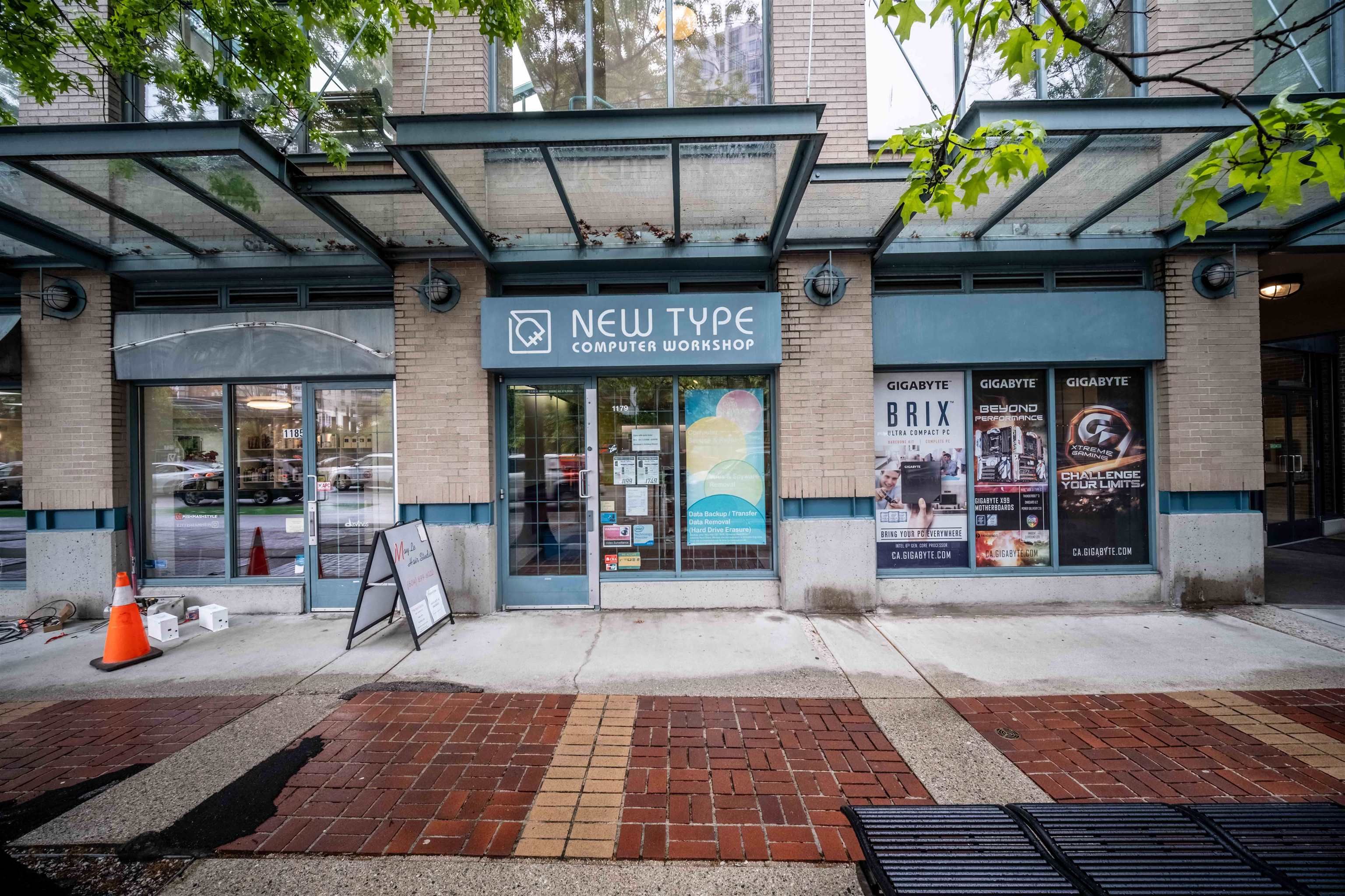 Retail for lease in Vancouver, Vancouver West, 1179 Pacific Boulevard, 224974389 | Realtylink.org