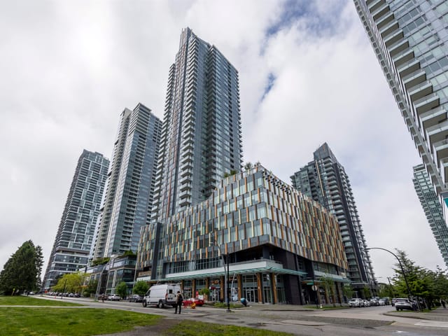 Office for sale in Burnaby, Burnaby South, 507 6378 Silver Avenue, 224974582 | Realtylink.org