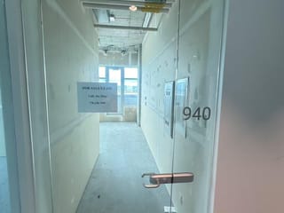 Office for sale in Richmond, Richmond, 940 8477 Bridgeport Road, 224975285 | Realtylink.org