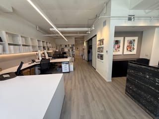 Retail for lease in Vancouver, Vancouver West, 3327 W 4th Avenue, 224975295 | Realtylink.org