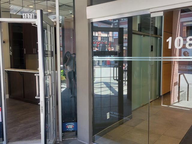 Retail for lease in Vancouver, Vancouver West, 1078 Mainland Street, 224975660 | Realtylink.org