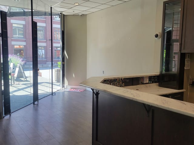 Retail for sale in Vancouver, Vancouver West, 1078 Mainland Street, 224975698 | Realtylink.org