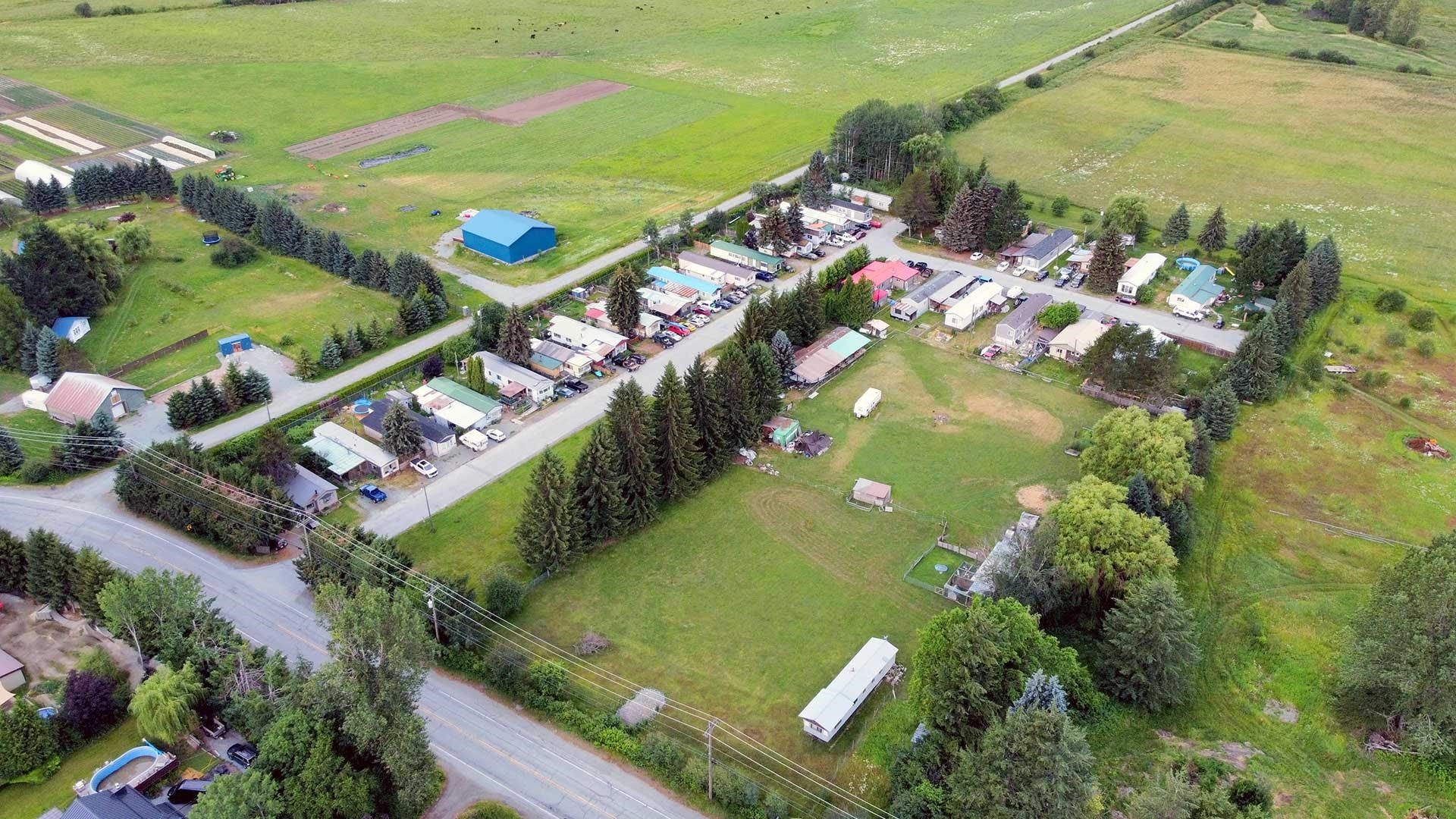 Multi-family for sale in Pemberton, Pemberton, 7617 Pemberton Meadows Road, 224975759 | Realtylink.org