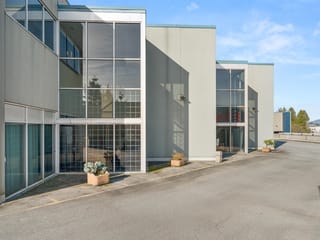 Office for lease in Burnaby, Burnaby North, 2802 Ingleton Avenue, 224975781 | Realtylink.org