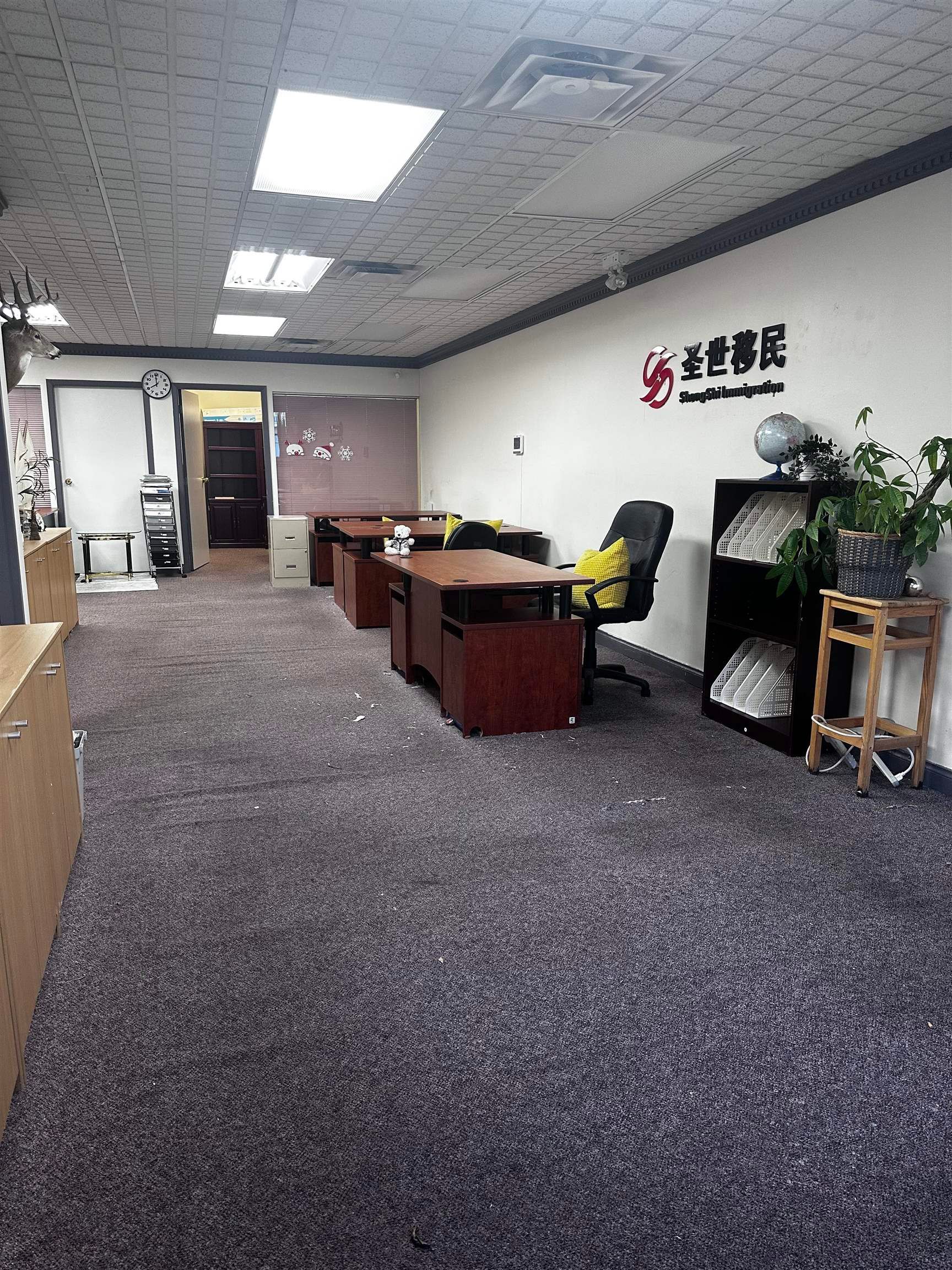 Office for sale in Richmond, Richmond, 140 4400 Hazelbridge Way, 224975849 | Realtylink.org