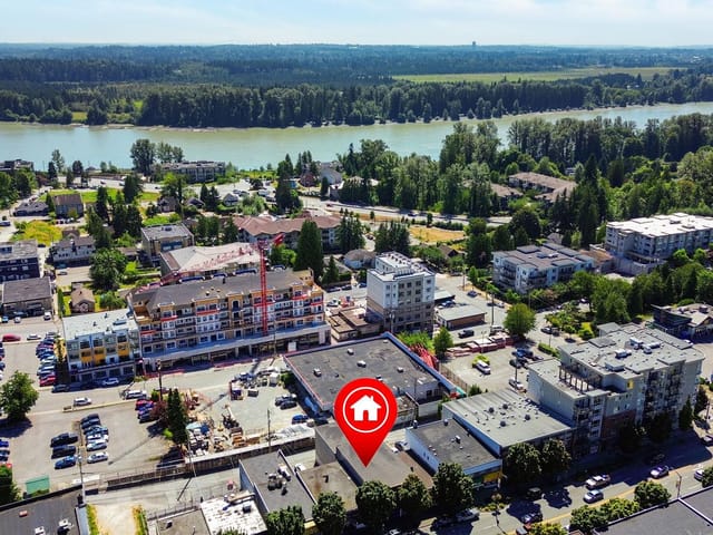 Retail for lease in Maple Ridge, Maple Ridge, 22344 Lougheed Highway, 224976119 | Realtylink.org