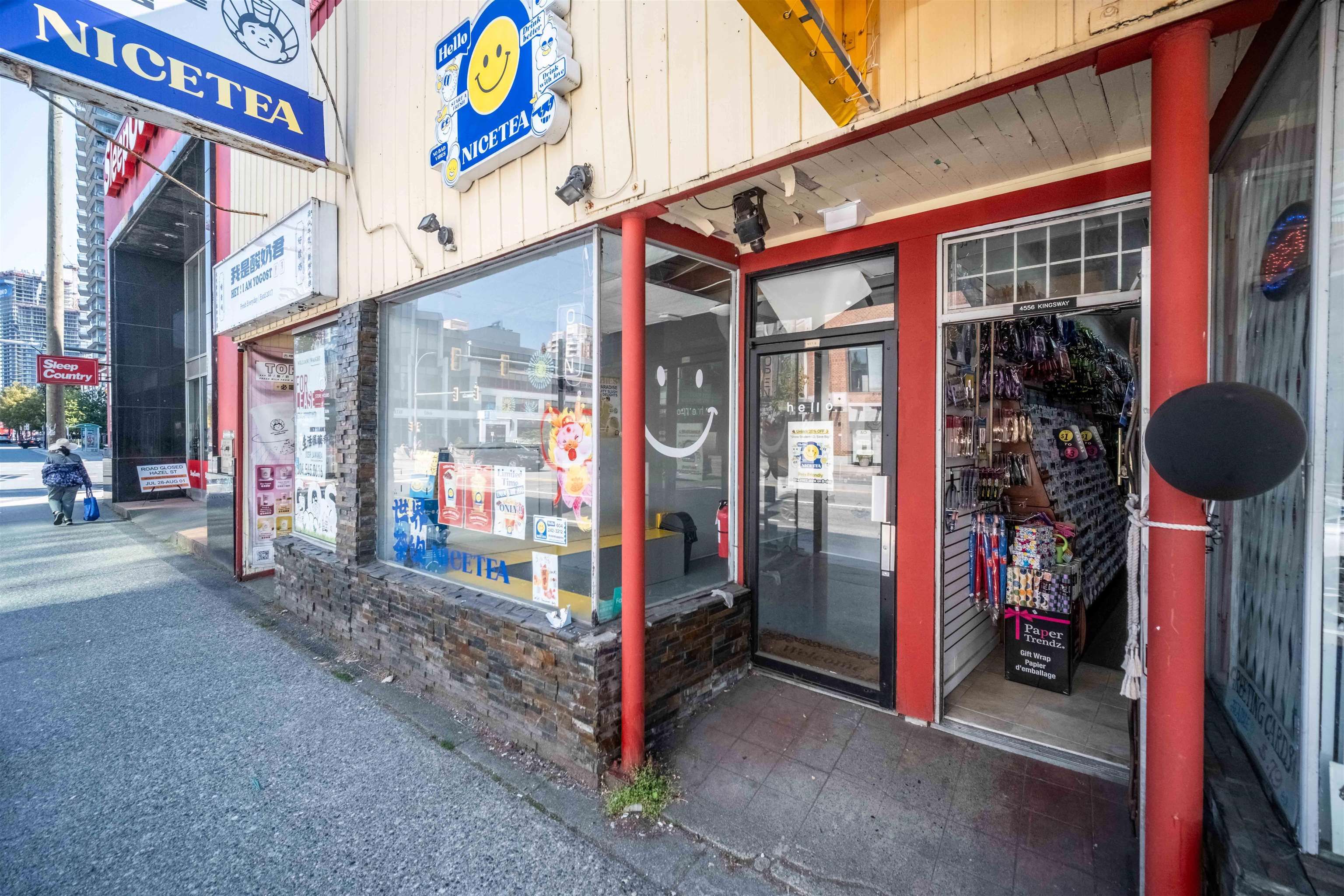 Office for lease in Burnaby, Burnaby South, 4558 Kingsway, 224976195 | Realtylink.org