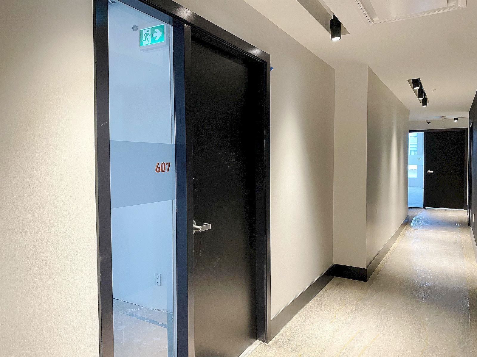 Office for lease in Burnaby, Burnaby South, 607 6378 Silver Avenue, 224976631 | Realtylink.org