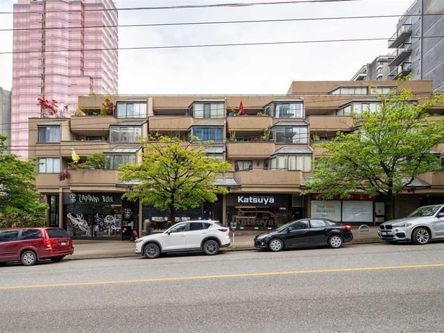 Retail for sale in Vancouver, Vancouver West, 1479 Robson Street, 224976919 | Realtylink.org