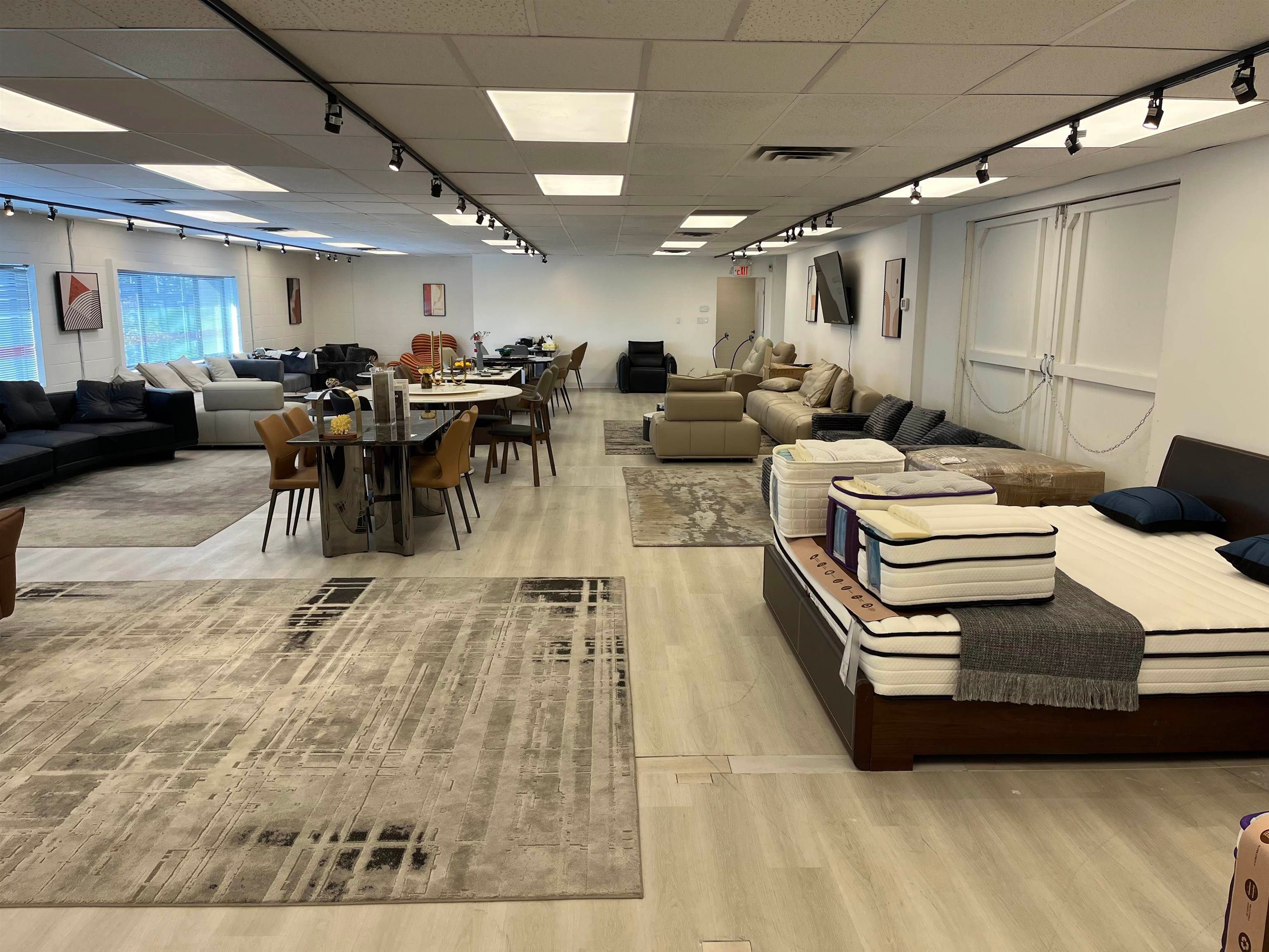 Office for lease in Richmond, Richmond, 12651 Vickers Way, 224977080 | Realtylink.org