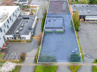 Retail for sale in Surrey, South Surrey White Rock, 2377 King George Boulevard, 224977382 | Realtylink.org