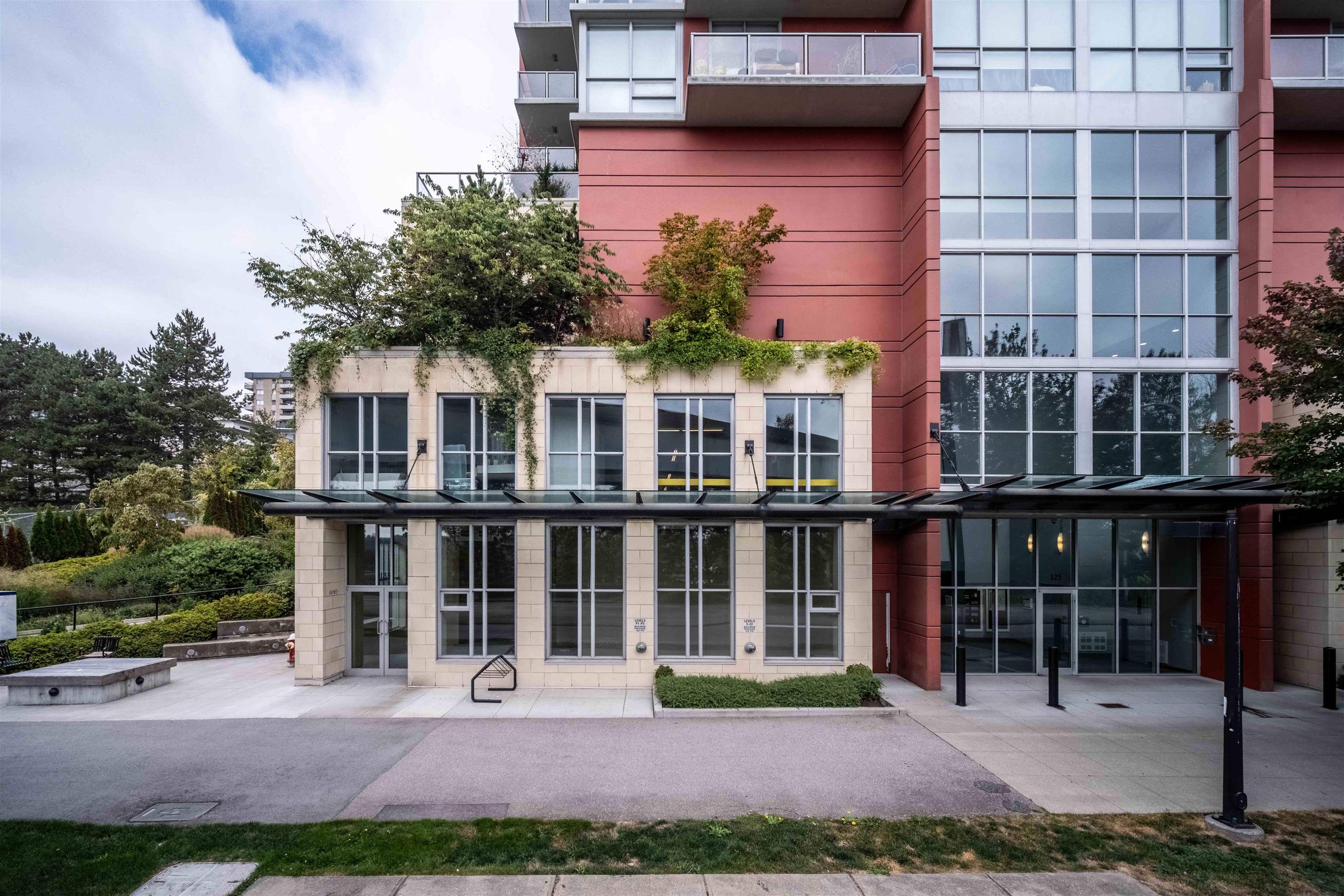 Retail for lease in New Westminster, New Westminster, CRU-1 125 Columbia Street, 224977444 | Realtylink.org