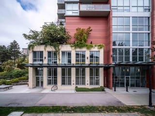 Retail for lease in New Westminster, New Westminster, CRU-1 125 Columbia Street, 224977444 | Realtylink.org