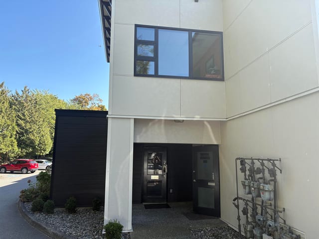 Retail for sale in Chilliwack, Chilliwack, 102 8364 Young Road, 224977495 | Realtylink.org