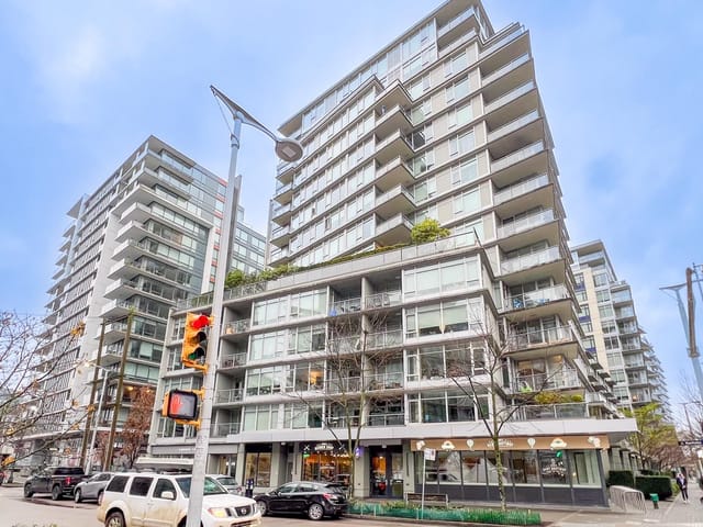 Retail for sale in Vancouver, Vancouver West, 1703 Manitoba Street, 224977686 | Realtylink.org