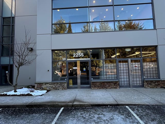 Office for lease in North Vancouver, North Vancouver, 270 2255 Dollarton Highway, 224977832 | Realtylink.org