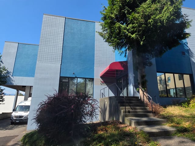 Office for lease in Burnaby, Burnaby North, 6932 Greenwood Street, 224977871 | Realtylink.org