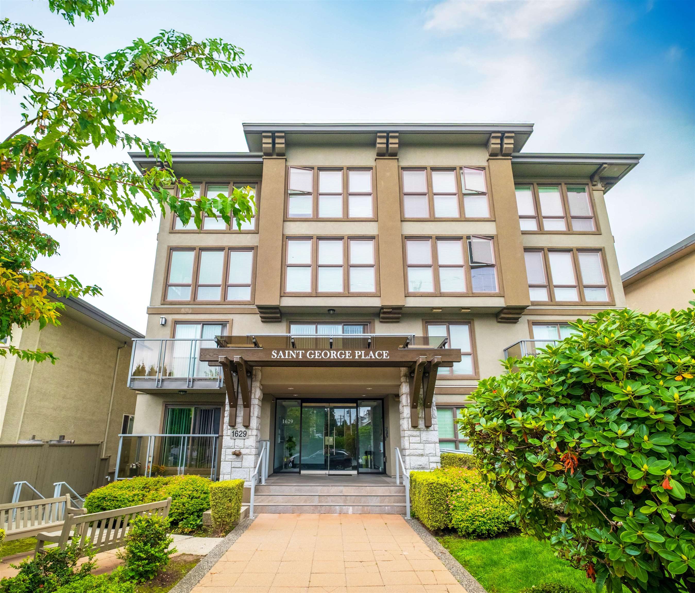 Multi-family for sale in North Vancouver, North Vancouver, 1629 St. Georges Street, 224978147 | Realtylink.org
