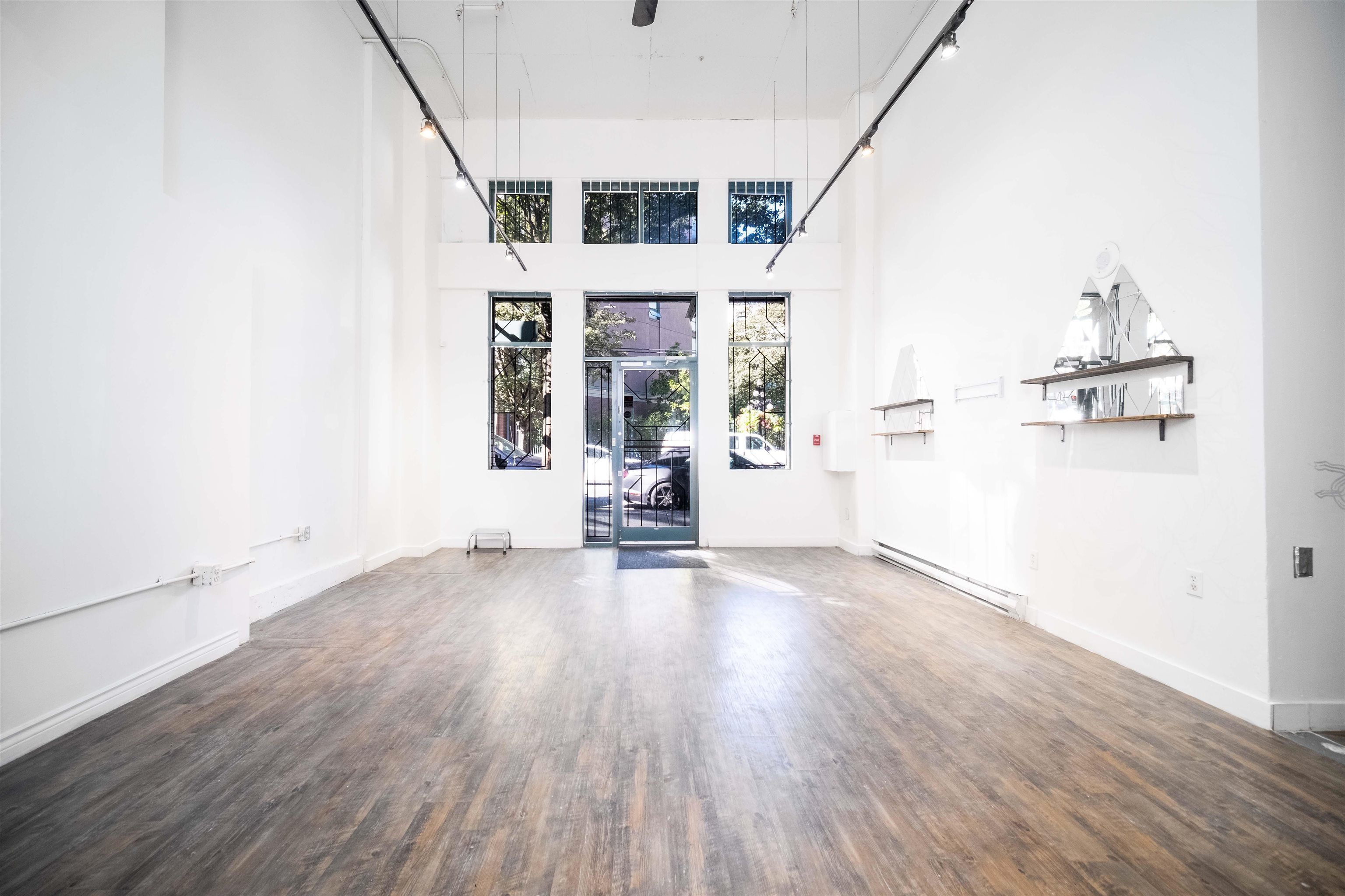 Retail for sale in Vancouver, Vancouver East, 26 E Cordova Street, 224978291 | Realtylink.org
